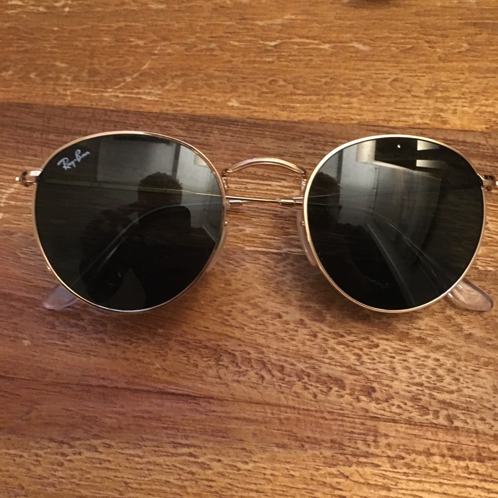 Ray-Ban round sunglasses